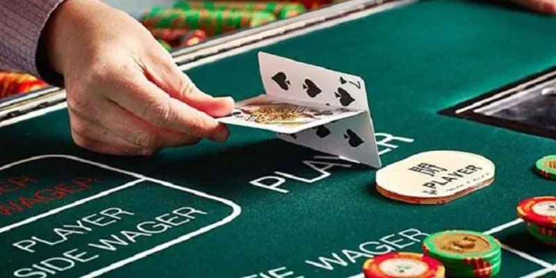 Phân tích chi tiết về các luật chơi Baccarat cơ bản